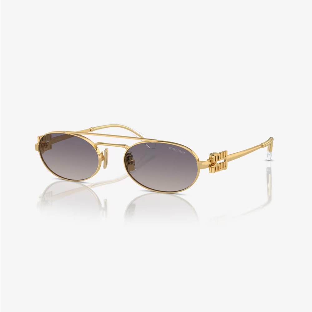 Authentic Miu Miu Gold Frame

Miu Miu MU 54ZS

Color Gray Gradient Mirror Gold